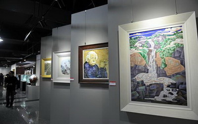 贛粵攜手譜新篇 首屆文化藝術交流精品展暨中國經(jīng)濟貿(mào)易促進會江西分會成立